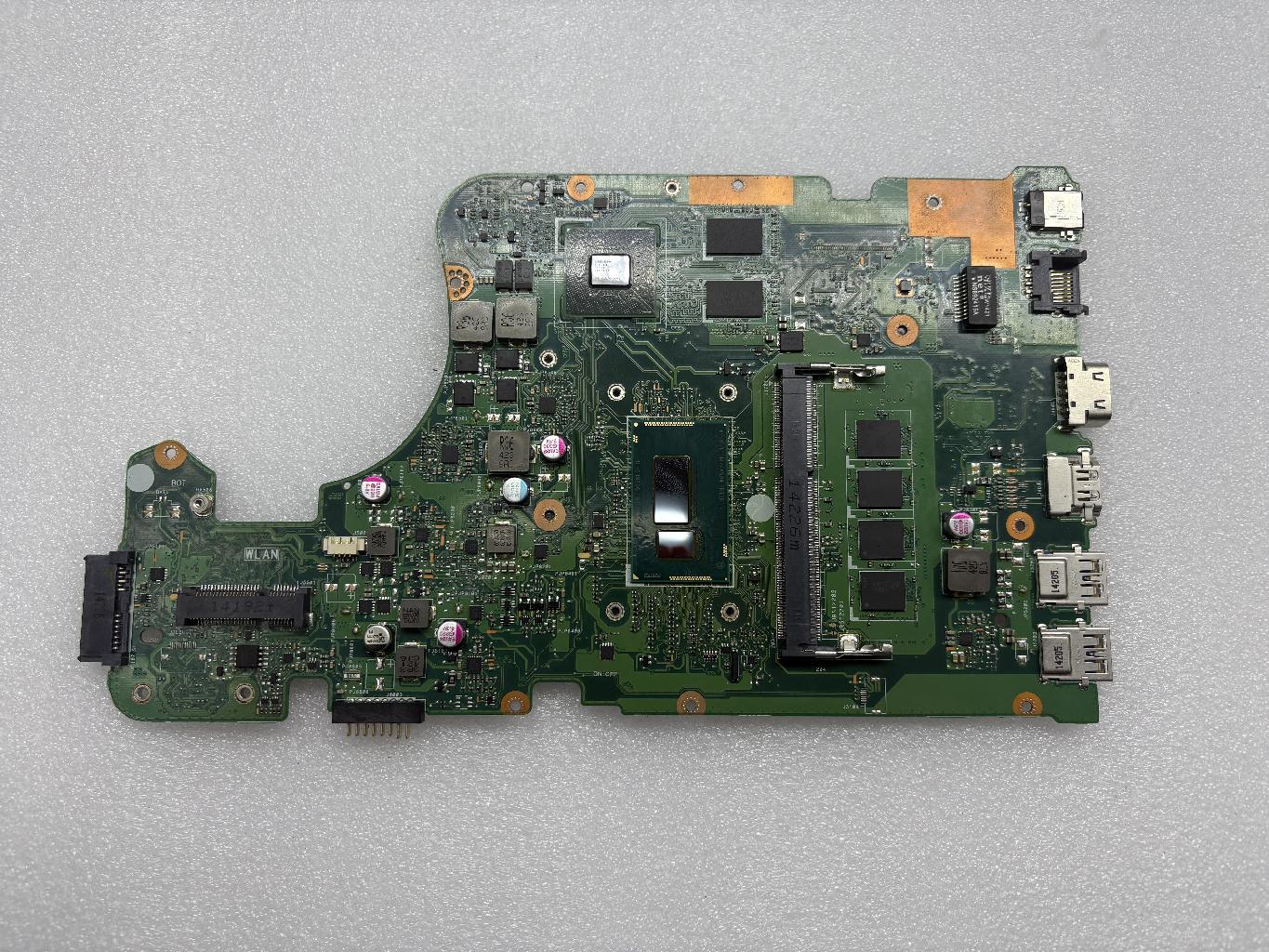 Материнская плата ASUS X555LD донор процессора i5-4300U и видеочипа GT820M (040267)
