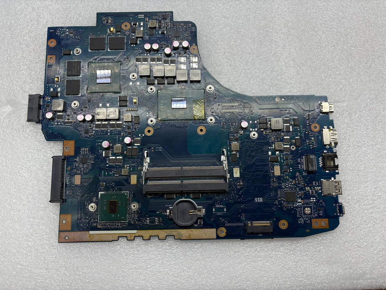 Материнская плата ASUS GL752V донор  N16P-GX-A2