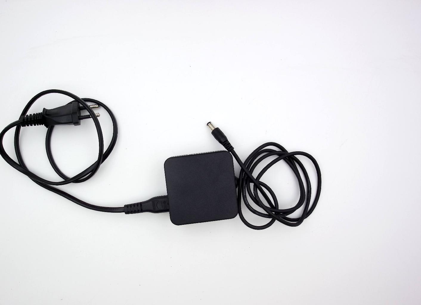 Блок питания AC ADAPTER 48V, 1A,  48.0W, 4,5x2mm