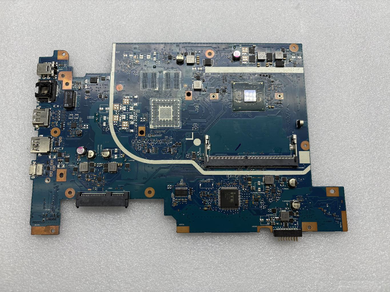 Материнская плата ASUS X705MA  Pentium N5030 (039877)