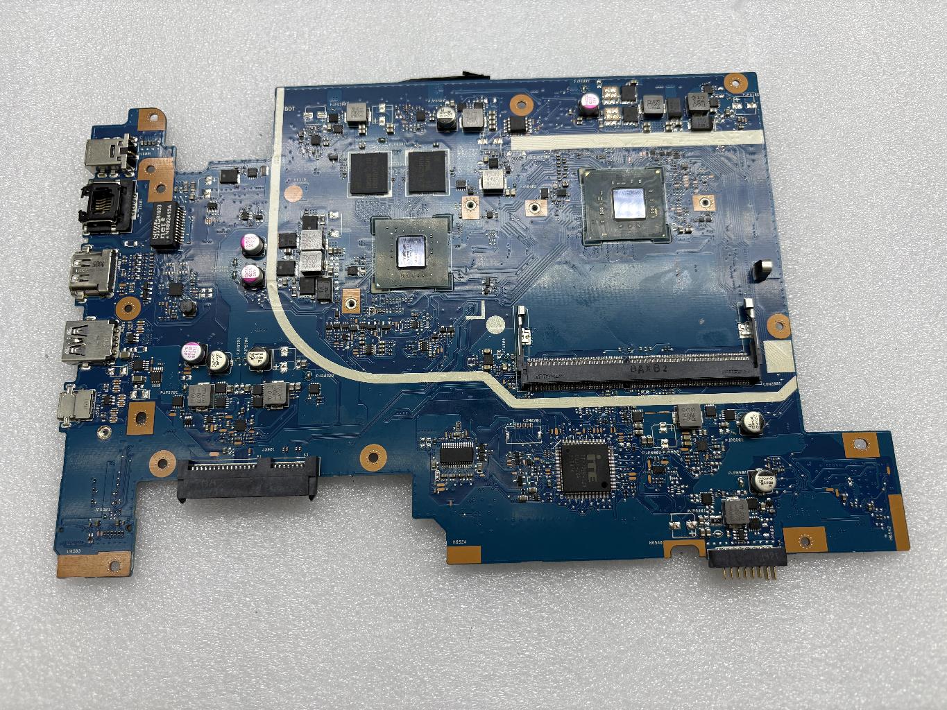 Материнская плата ASUS X705MB Pentium N5000 (039878)