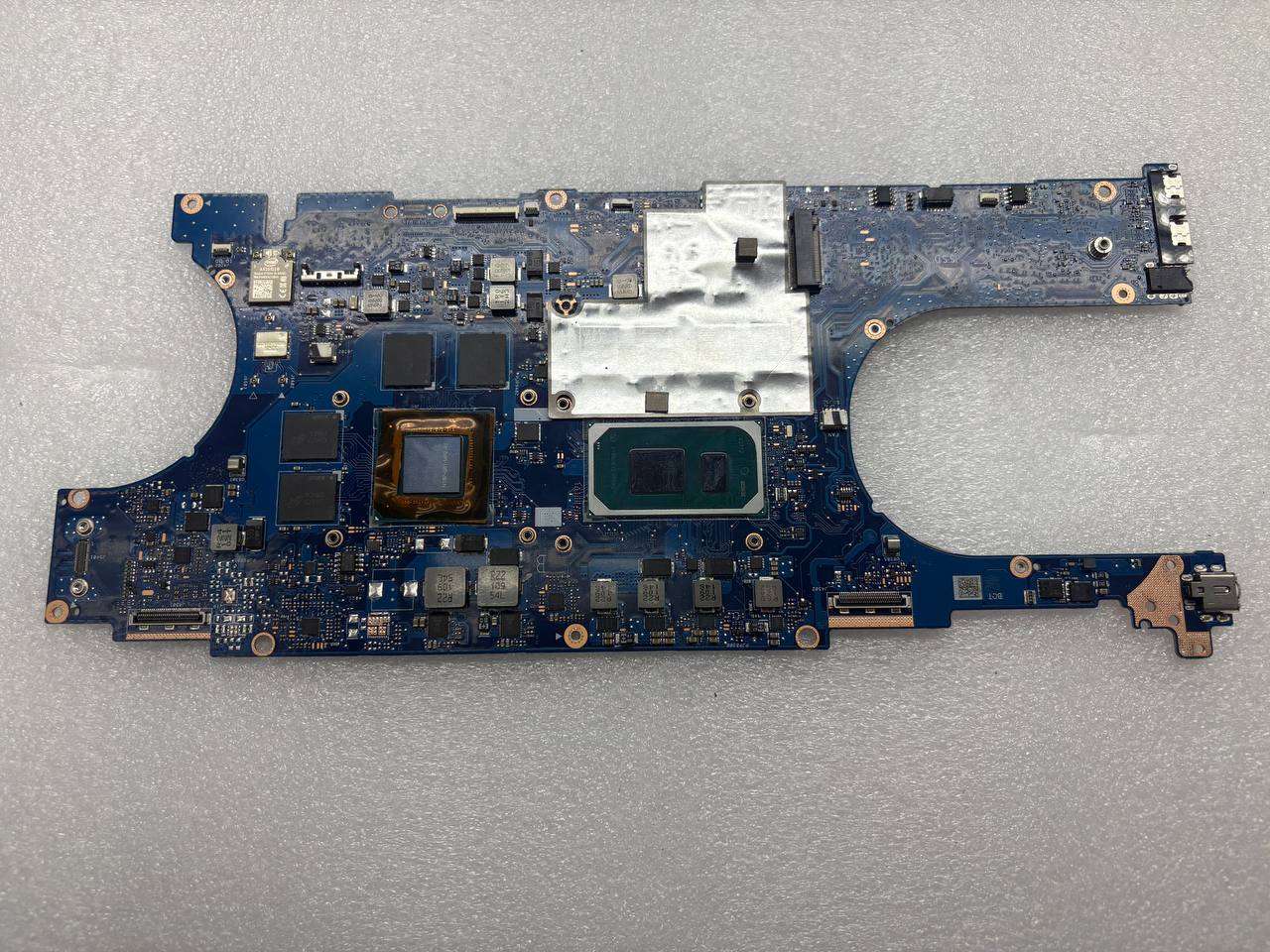 Материнская плата ASUS UX564EH донор i7-1165G7 и N18P-G61-MP2-A1