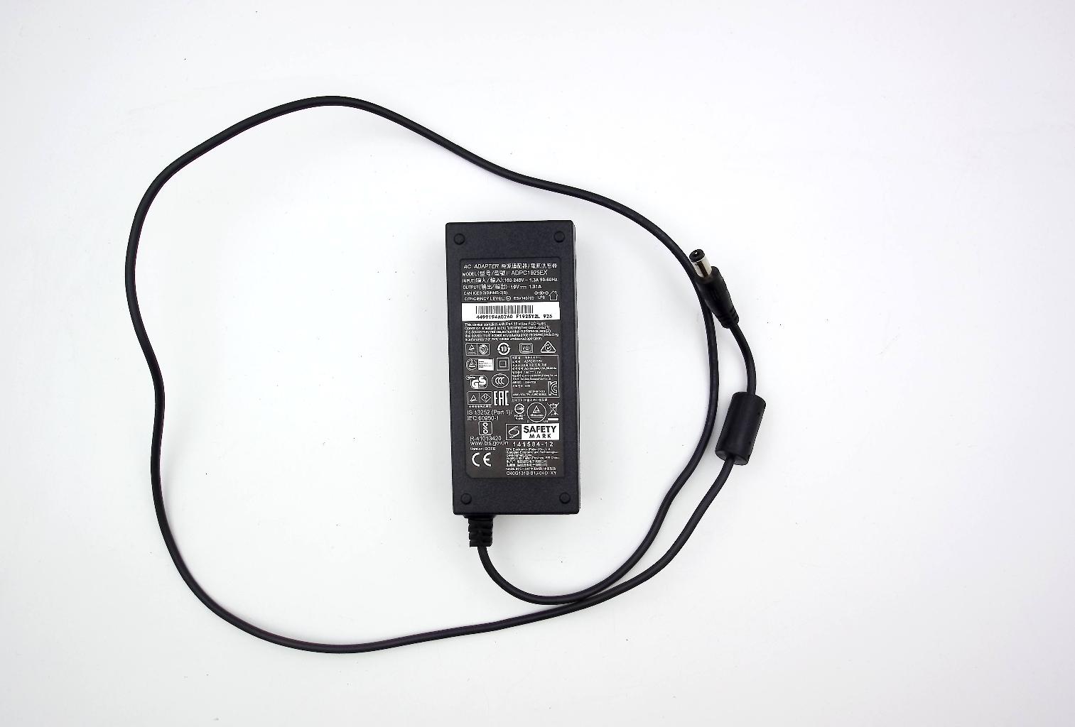 Блок питания 19 V,1.31A, 25W, 5.5x2.5