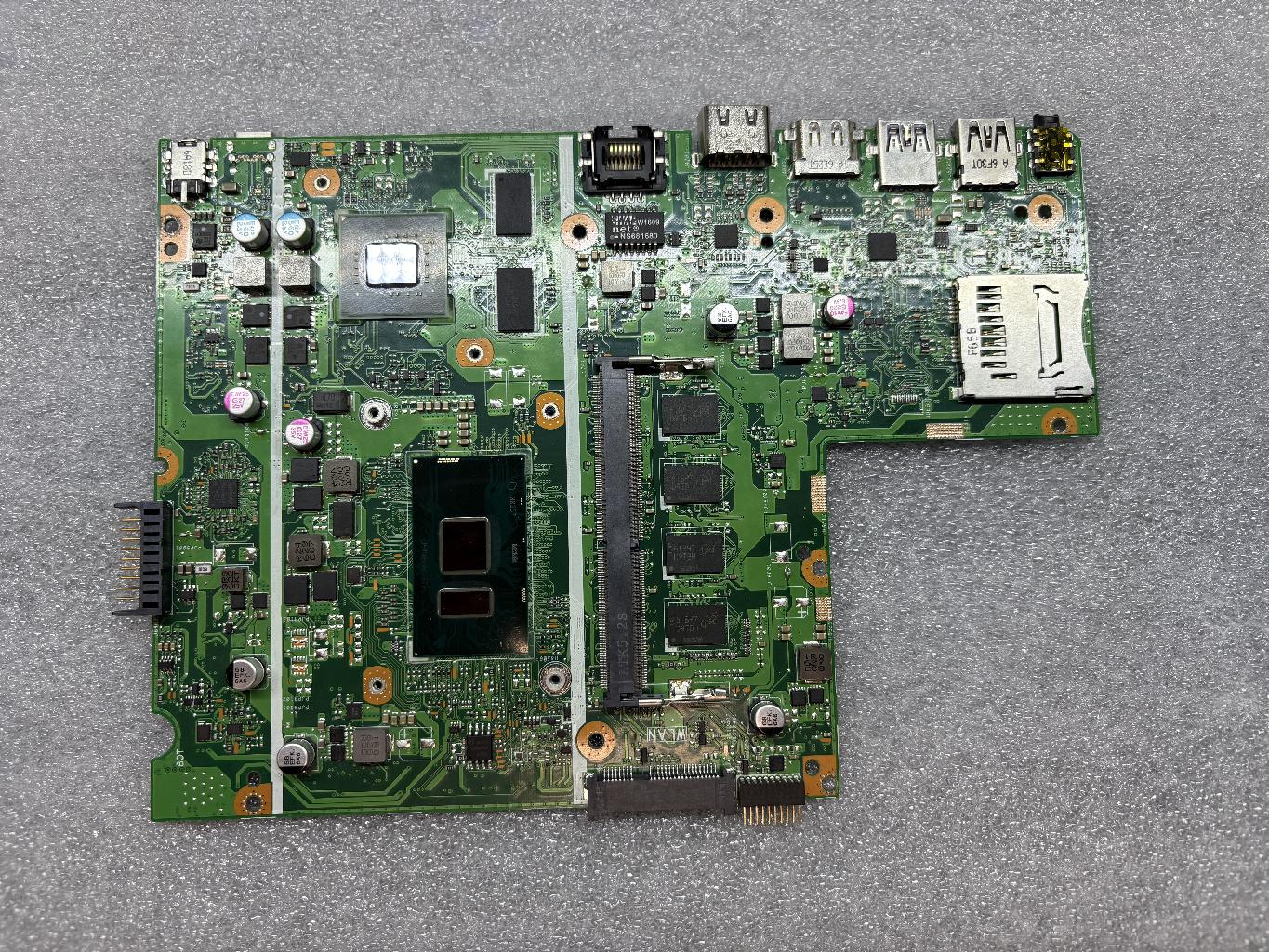 Материнская плата ASUS X541UV i5-6200U (041024)