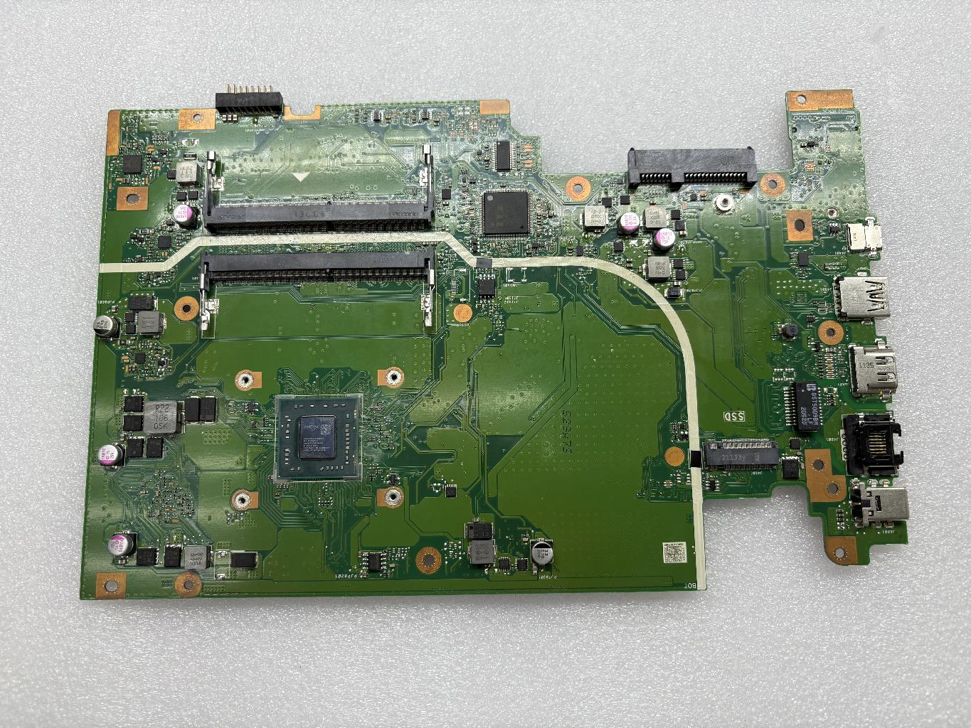 Материнская плата ASUS X705BA донор процессора AMD A9-Series A9-9425(039781)