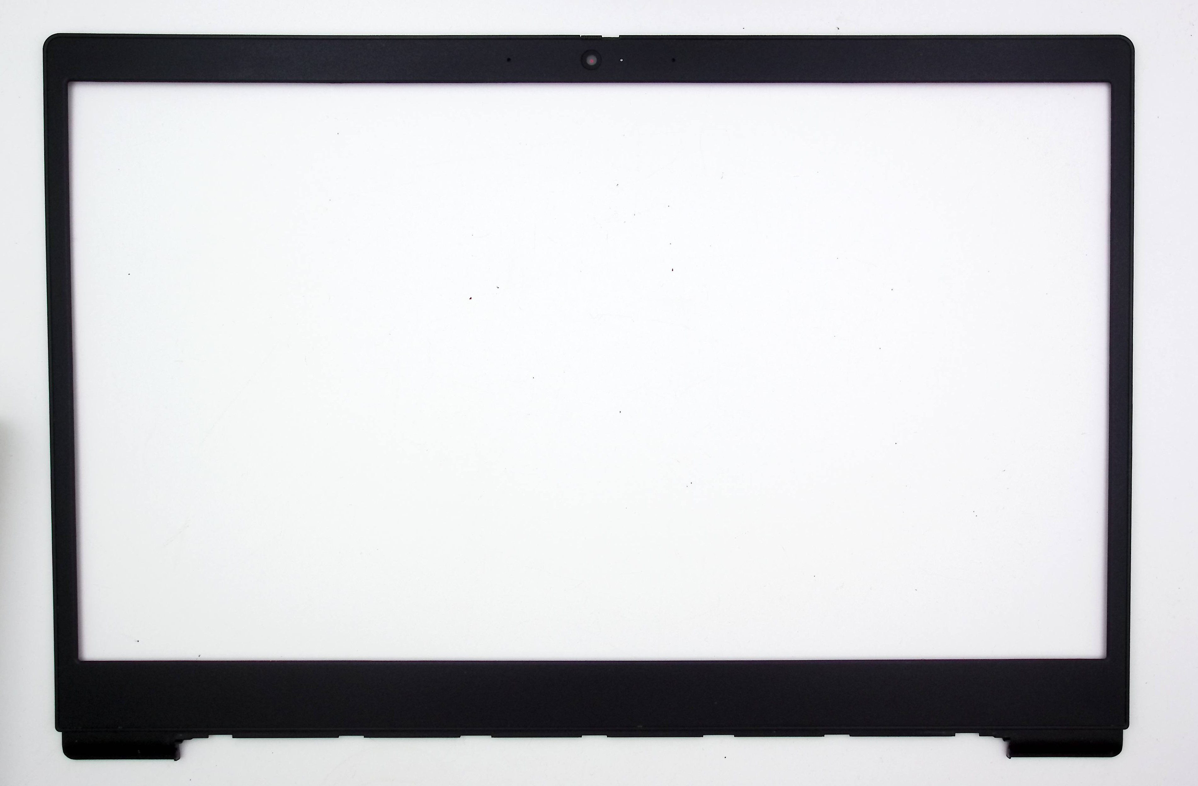 Рамка экрана  ноутбука Lenovo IdeaPad 3 15IGL