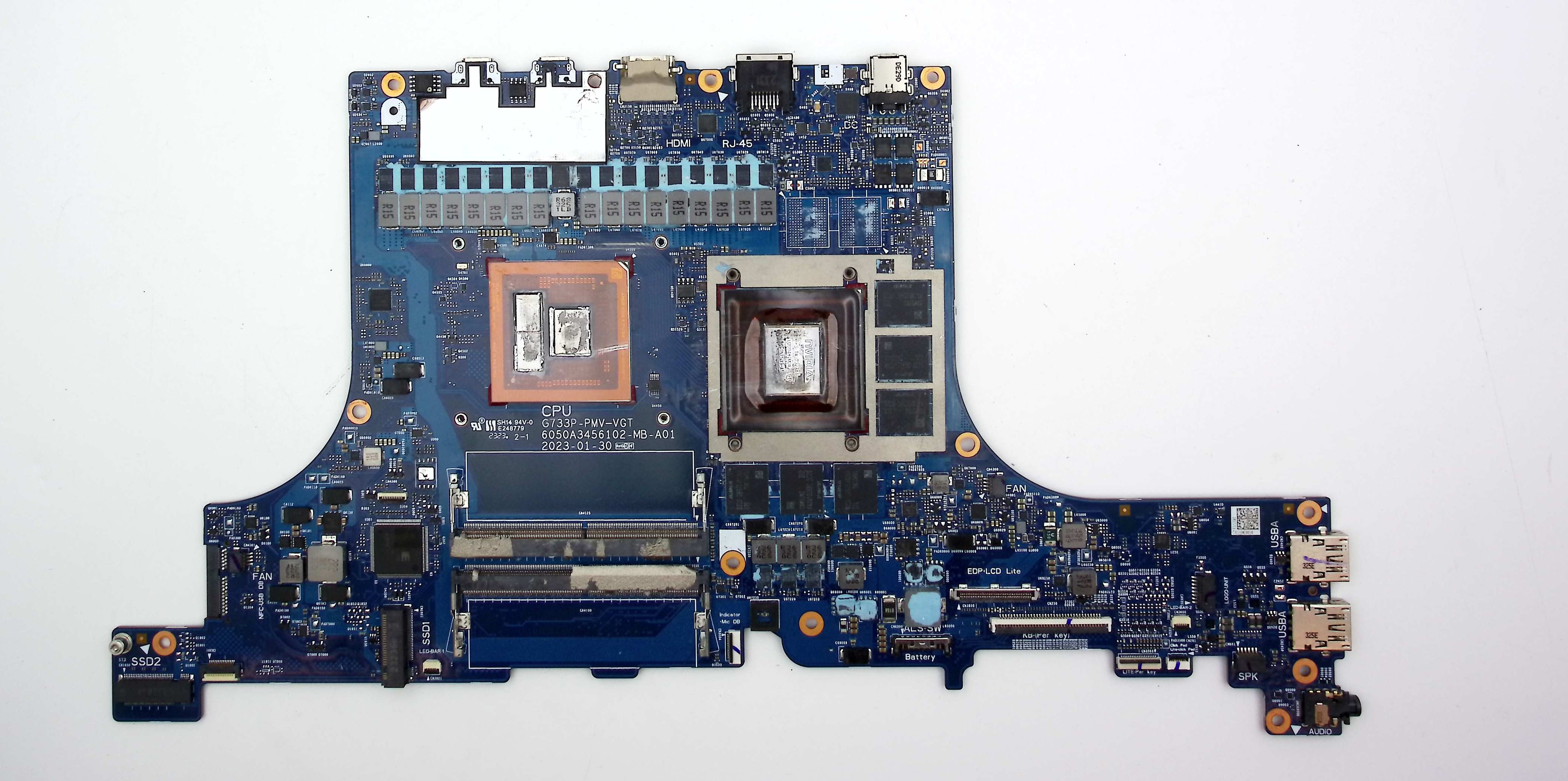 Материнская плата ASUS G733PZ под восстановление или донор процессора и видеочипа (41553)