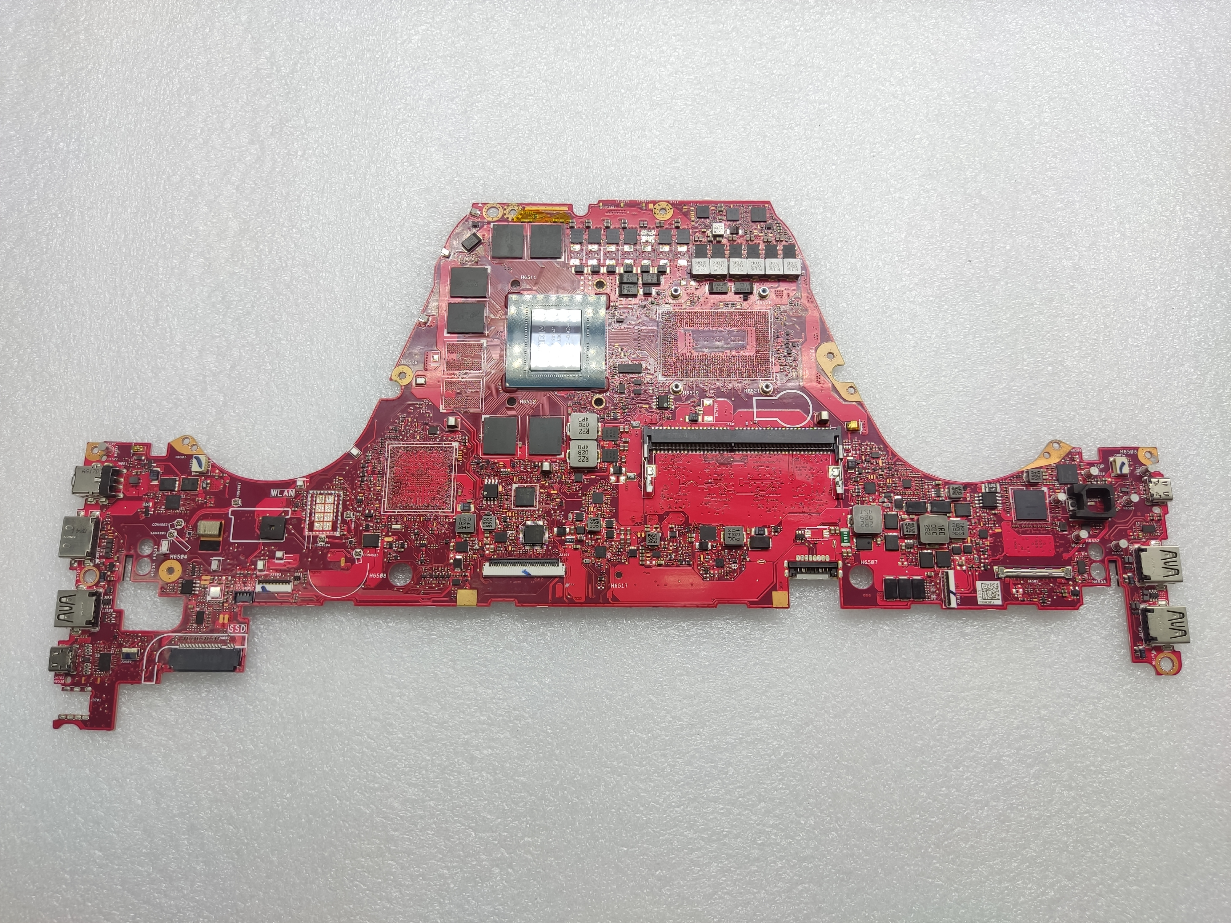 Материнская плата ASUS G701LV донор видеочипа N18E-G1-B-KC-A1