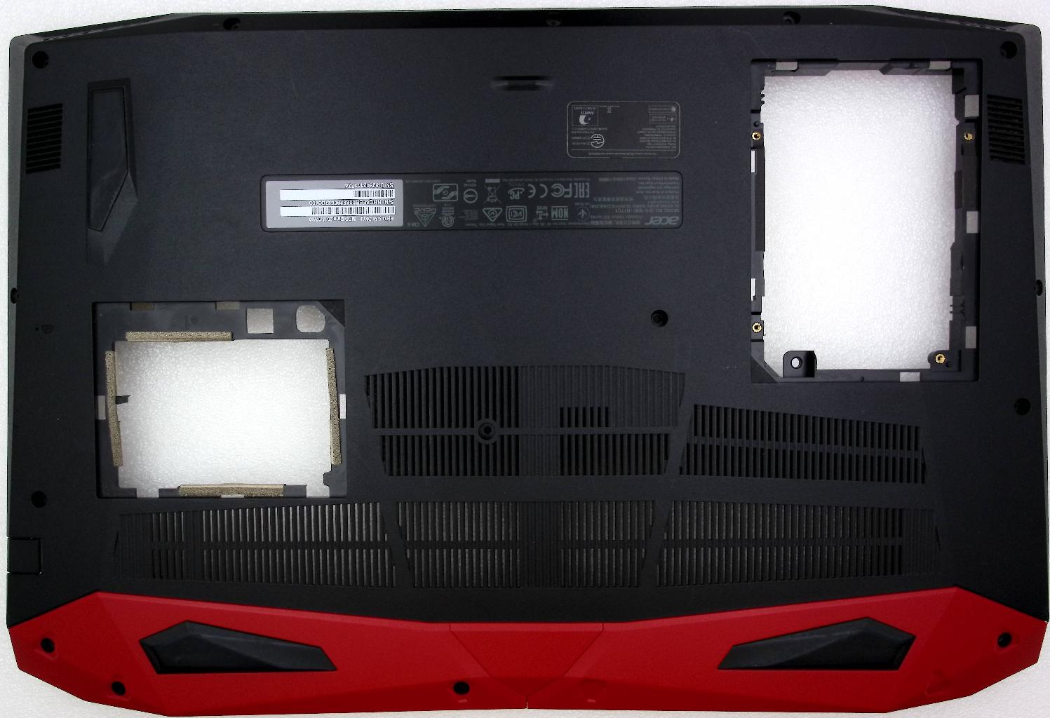 Поддон ноутбука Acer Predator Helios 300 series N17C1