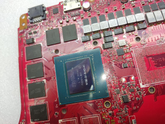Материнская плата ASUS G523LV донор видеочипа RTX2060