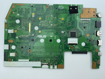 Неисправная материнская плата Asus X570UD донор процессора  I5-8250U видеочипа  N17P-G0-A1  (039780)