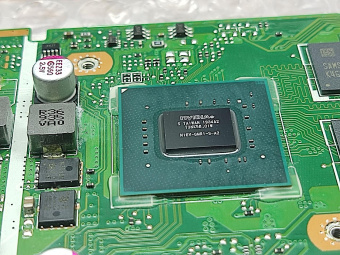 Материнская плата ASUS X540UBR (процессор PENTIUM 4417U  и видеочип MX110)
