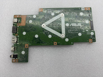 Материнская плата ASUS E510MA донор процессора Pentium N5030 (039927) Материнская плата ASUS E510MA донор процессора Pentium N5030 (039927)