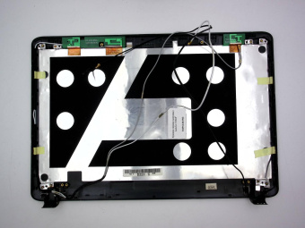 Крышка экрана (матрицы) Lenovo Y460P