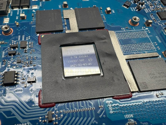 Материнская плата ASUS FX707ZU4 донор видеочипа RTX4050
