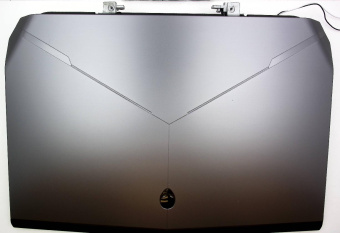 Экран Dell Alienware 15